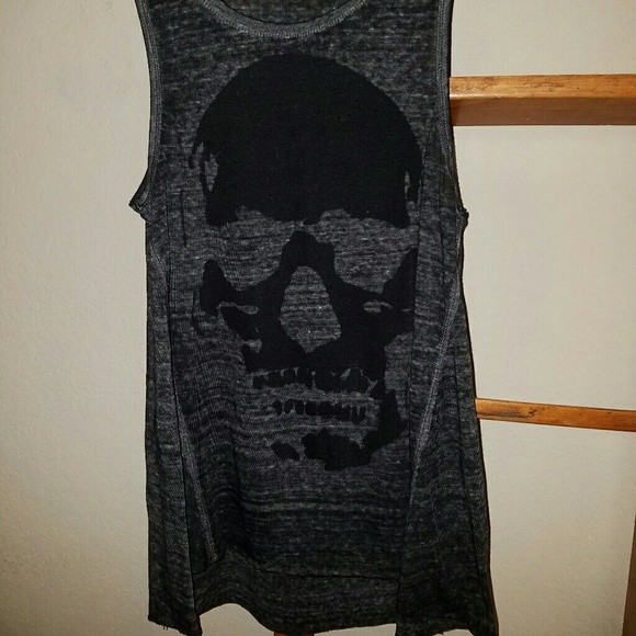 Chelsea & Violet Tops - Anthropologie Chelsea and Violet Skull tank top
